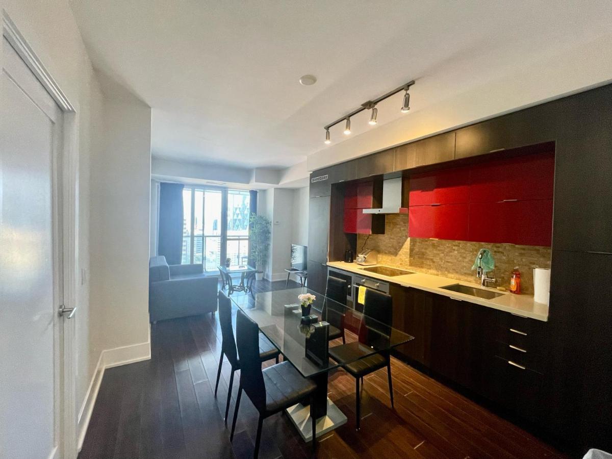 Two Br Two Ba Condo Face To Cn Tower Step To Rogers Centre トロント エクステリア 写真